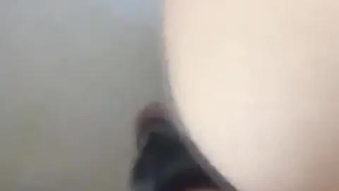 Yıldönümünde liseli kız her şeyi göze aldı